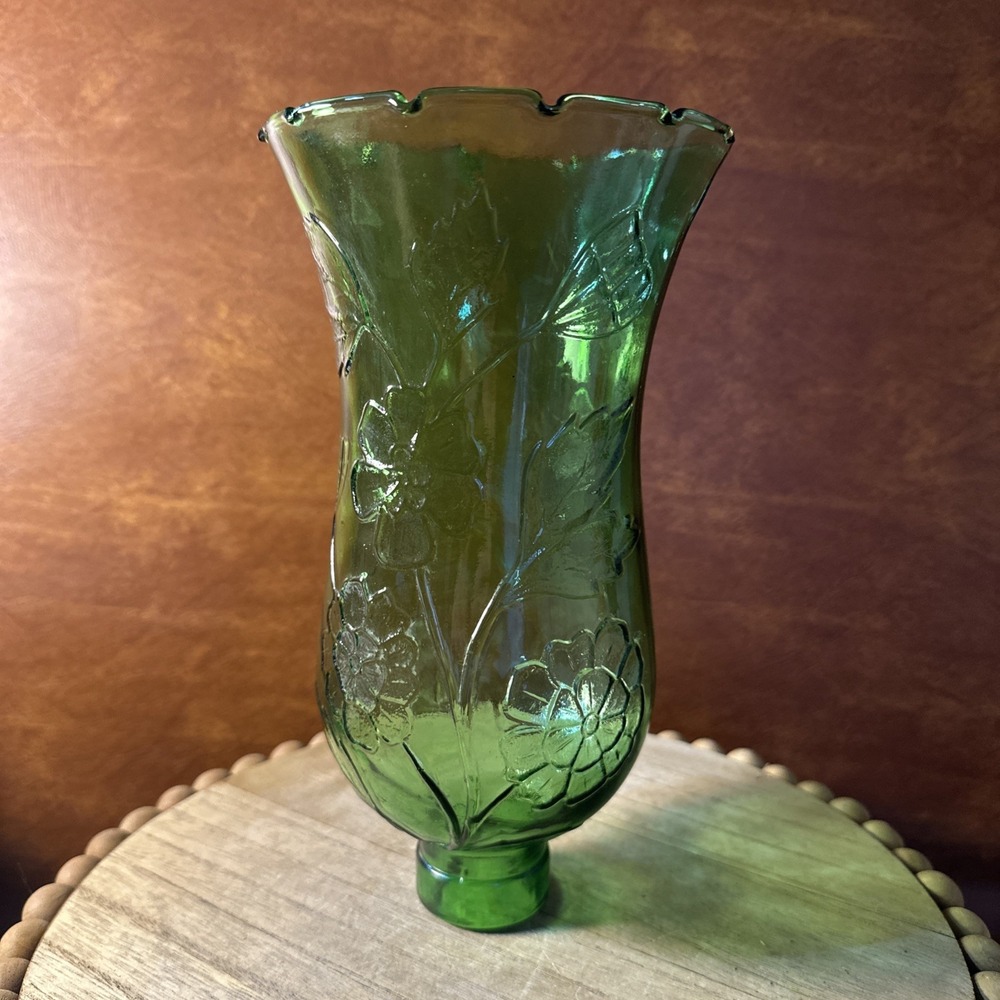 Vintage Italy Empoli Emerald Green Glass Hurricane Chimney 10" Tall